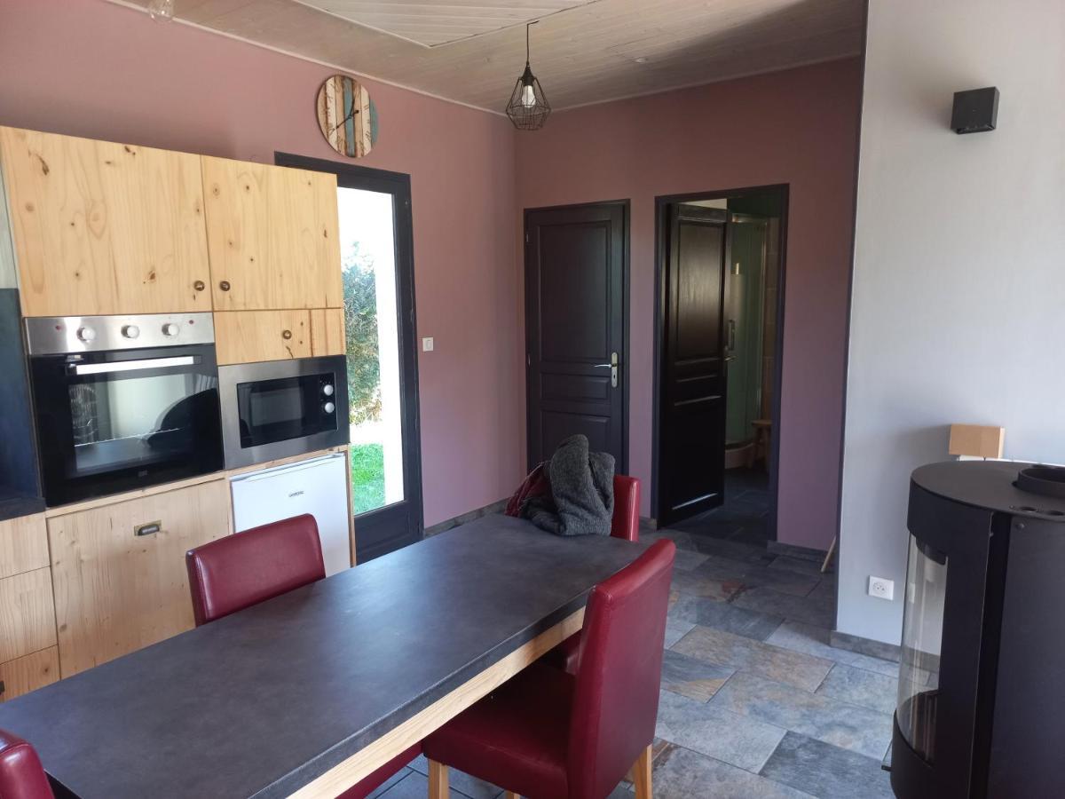 Gite Avec Option Bien-Etre Sur La Veloscenie Montigny-le-Chartif Экстерьер фото