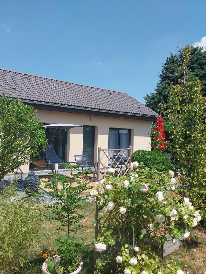 Gite Avec Option Bien-Etre Sur La Veloscenie Montigny-le-Chartif Экстерьер фото