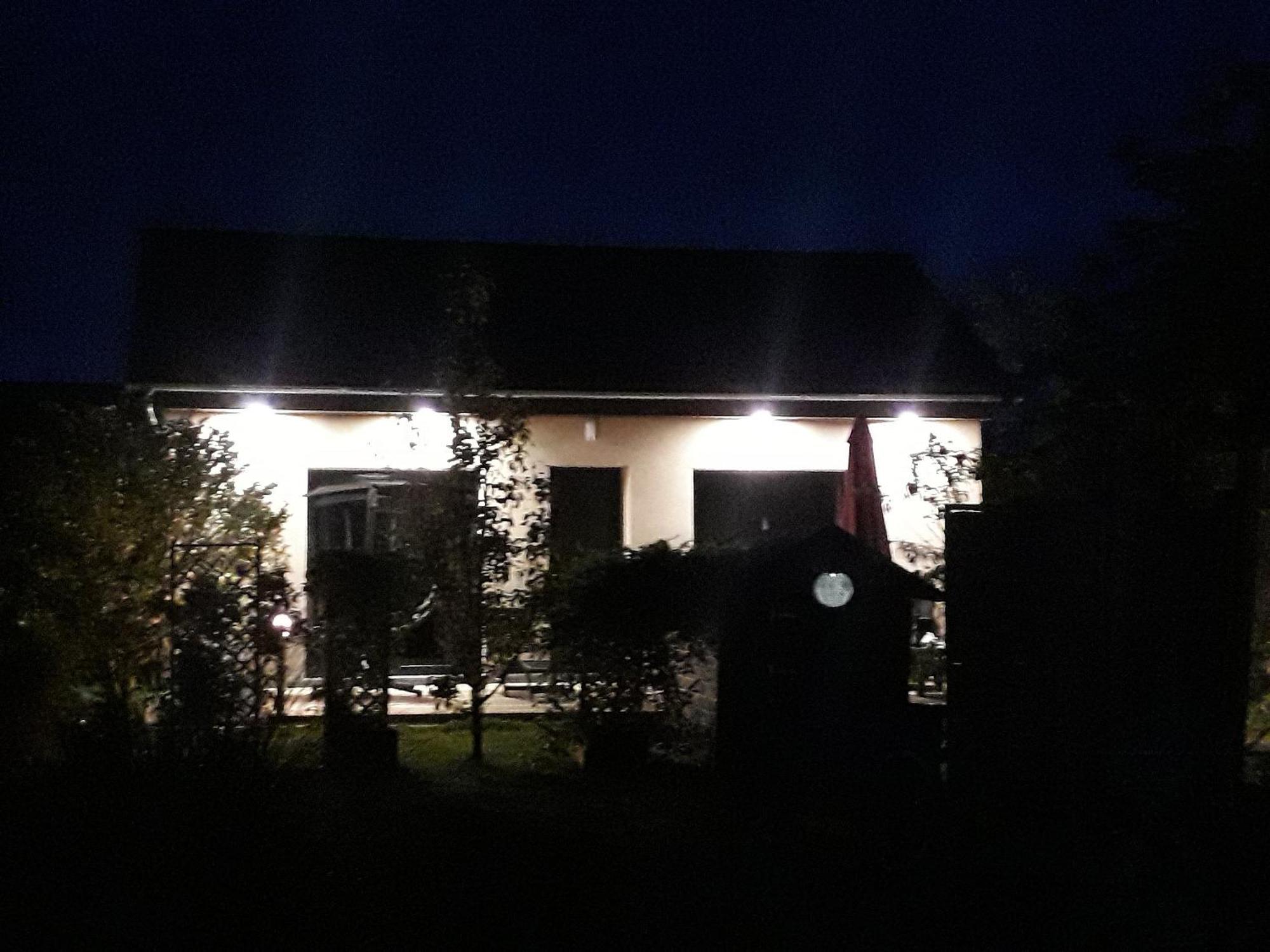 Gite Avec Option Bien-Etre Sur La Veloscenie Montigny-le-Chartif Экстерьер фото